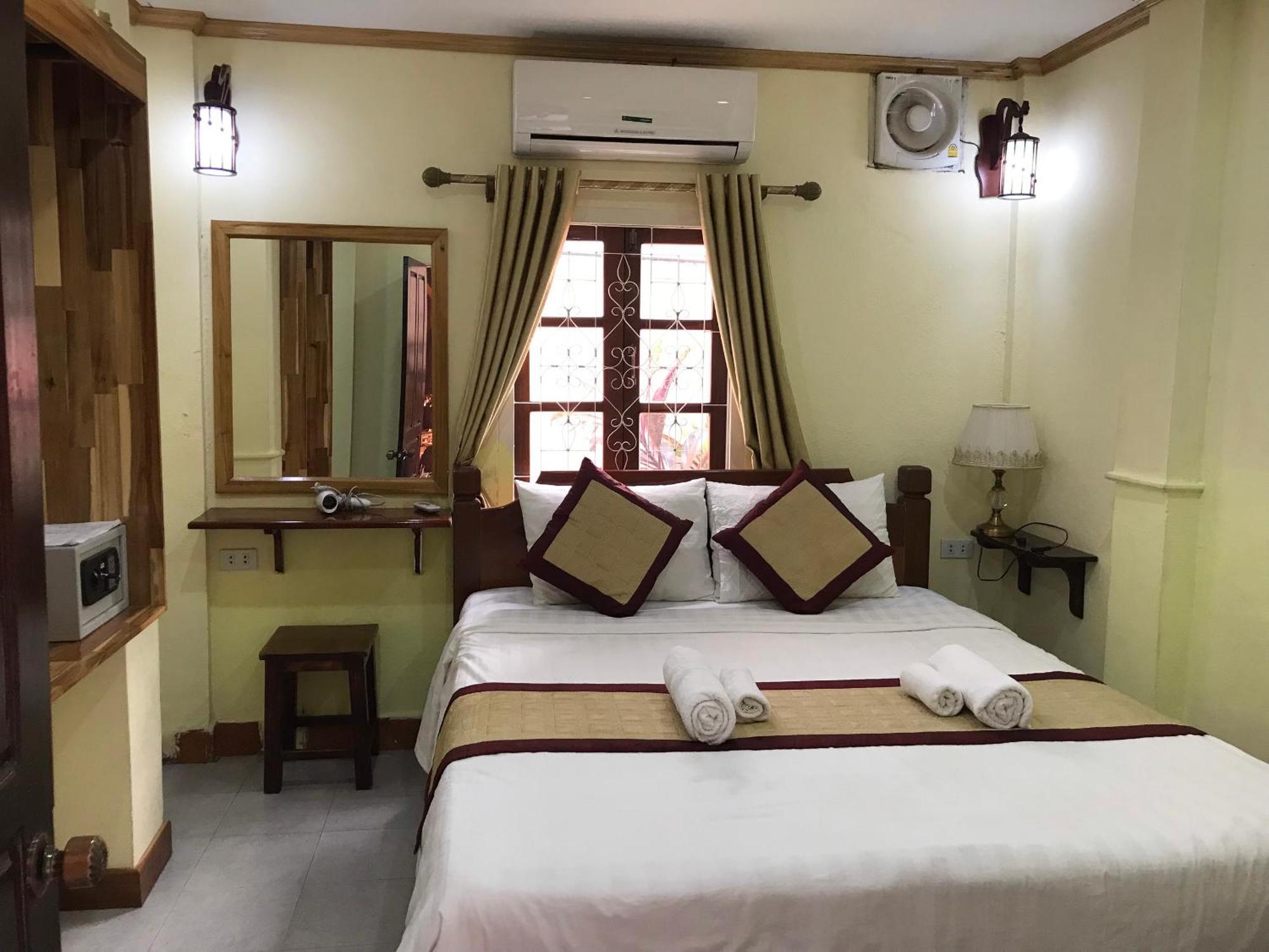 Luang Prabang Xayana Hotel Exterior photo