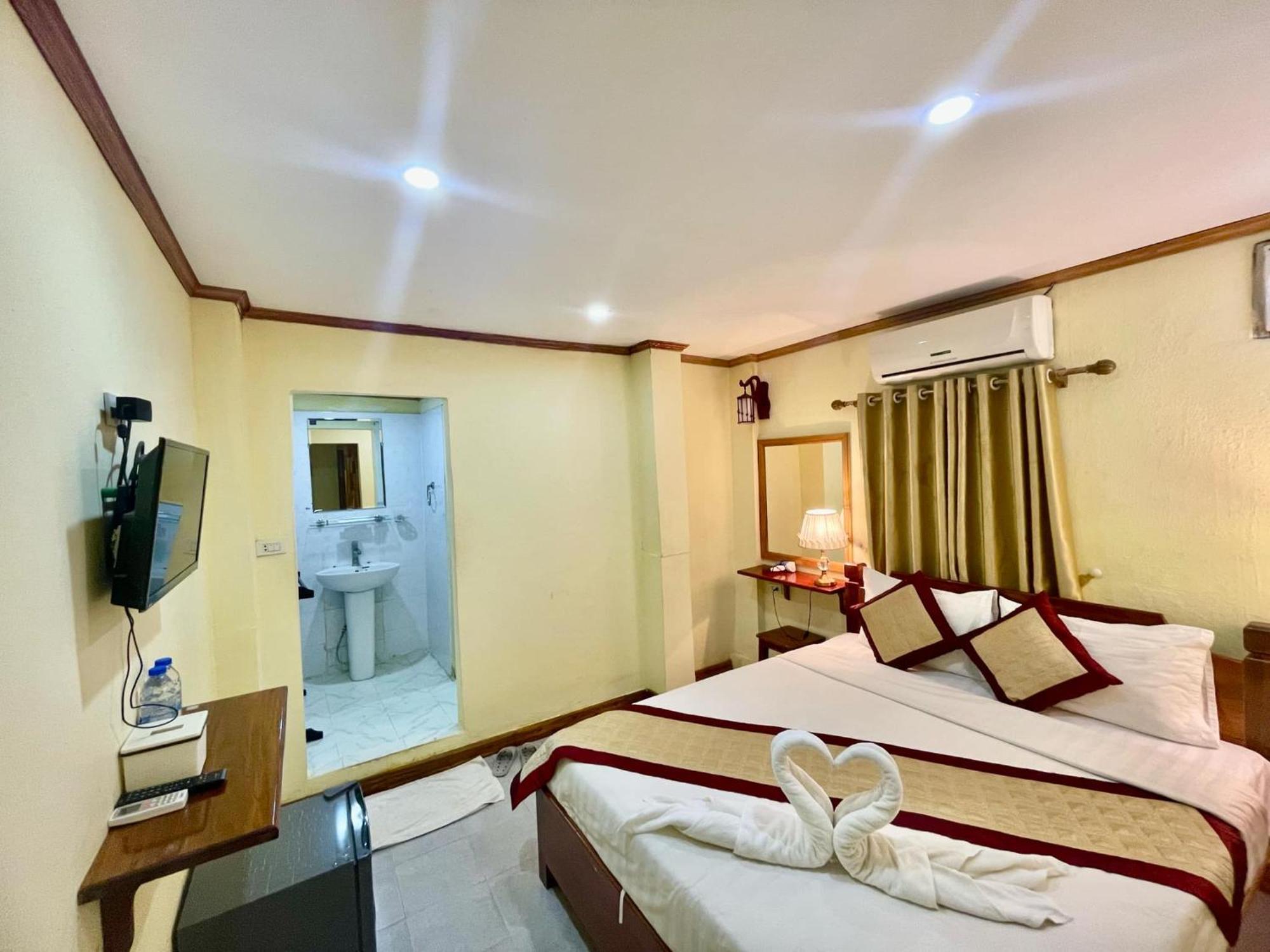 Luang Prabang Xayana Hotel Exterior photo